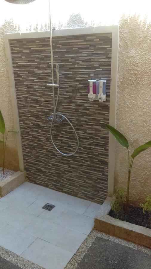 La Gautch Bungalow Nusa Lembongan  Bagian luar foto